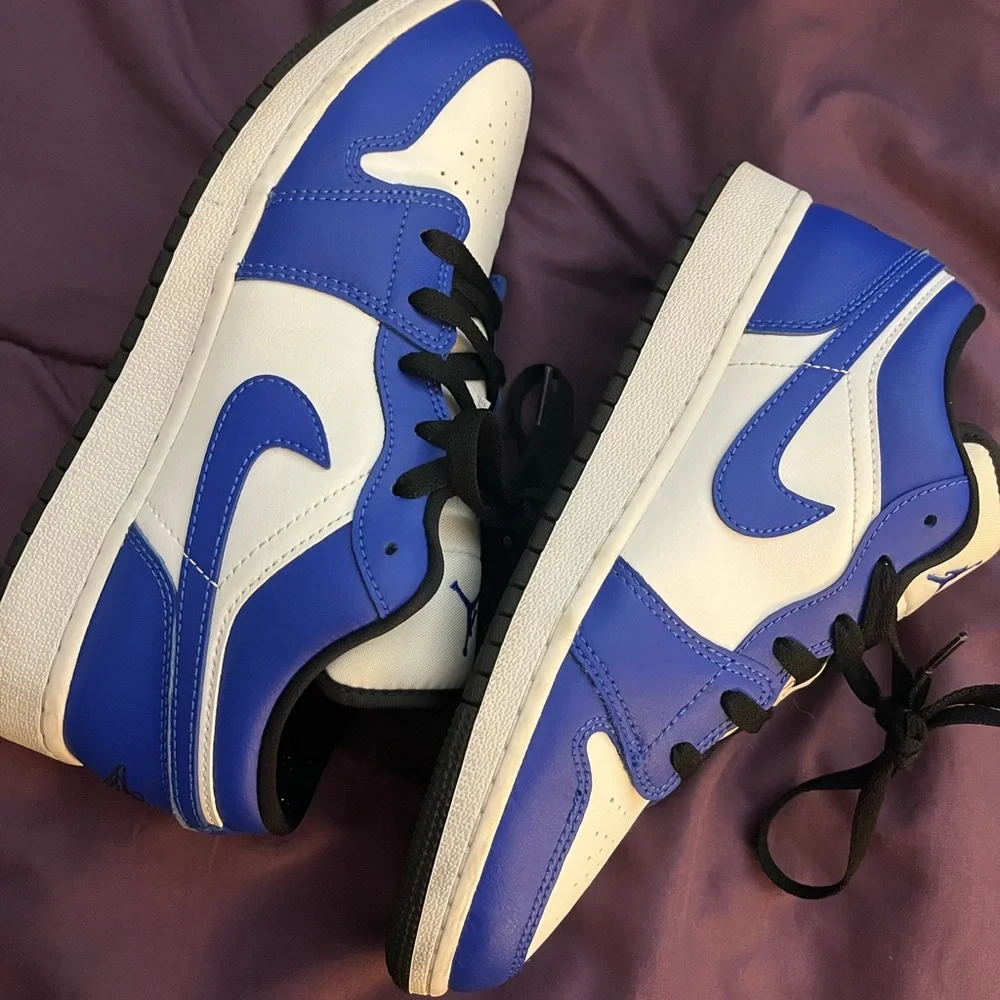 Jordan 1 Game Royals Low - mens size 7